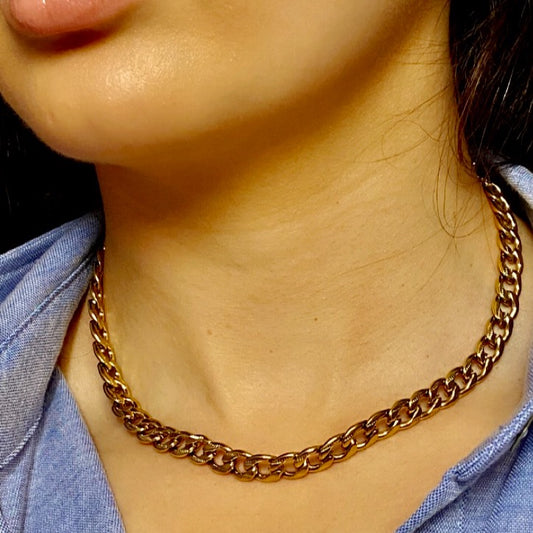 PRISCA necklace