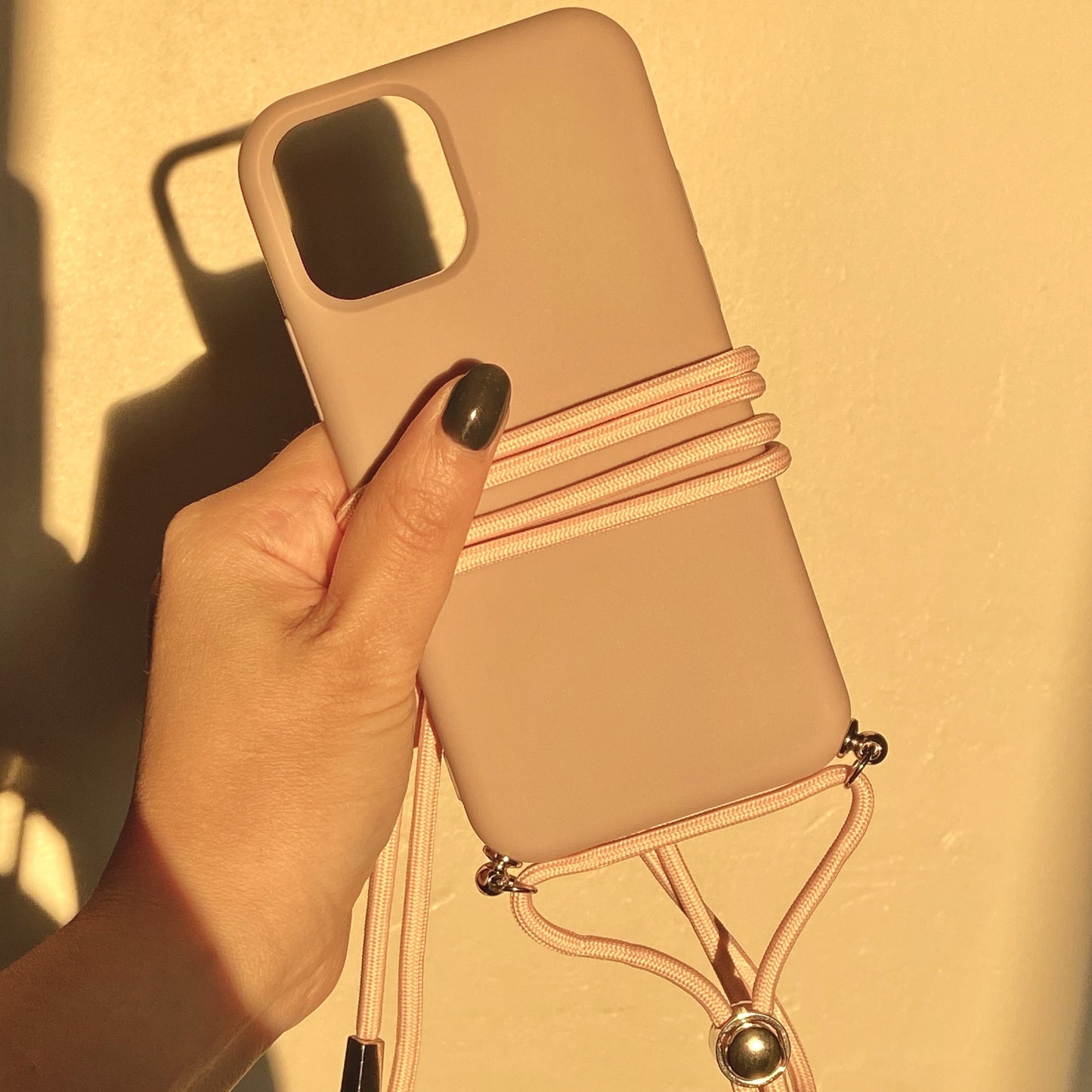 Coque cordon Iphone - PINKY