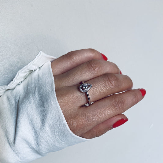 CLEYLA ring